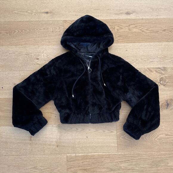 Fashion Nova Jackets & Blazers - Fashion Nova Jacket Keeping Me Warm Faux Fur Bomber Size S Black